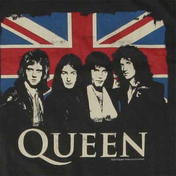 Queen com a bandeira inglesa