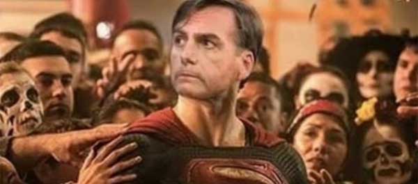 Bolsonaro como Superman